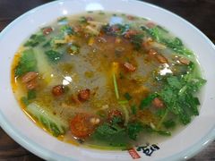 重庆臊子粉-家烧面馆【南山路知名经典面食】