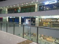 -新田360广场(上海华侨城店)
