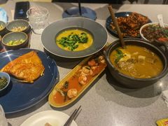 -半山腰·云南菜(侨福芳草地店)
