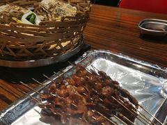 -蚝堡海鲜·威海菜·海肠捞饭·烧烤·亚洲吃蚝公司(幸福门店)
