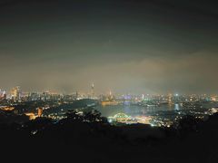 -紫金山山顶公园