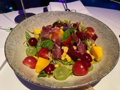 利比里亚火腿车厘子沙拉-天玑高空江景餐厅&酒吧Sky Secret Restaurant&Bar