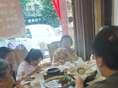-百姓食府(秦虹路店)
