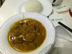 咖喱牛腩饭-翠华餐厅(山顶道店)