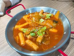 辣白菜炒年糕-文成焕·家族韩式餐厅