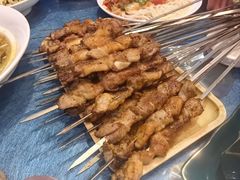 -乡村馕坑肉·烧烤·新疆菜·本地人更爱吃(阿勒泰首店)