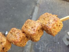 鱼豆腐-小魏哥果仁烤面筋