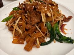 干炒牛河-广州酒家(昌岗地铁站店)