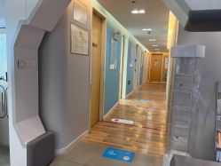 -唯儿诺儿童医院·儿科·眼科·口腔(海岸城店)