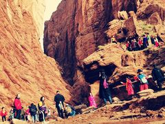 -天山神秘大峡谷