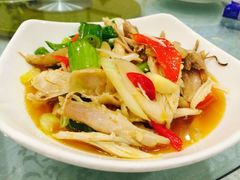 -巴扎美食·新疆菜·西域歌舞表演餐厅(新疆大厦店)