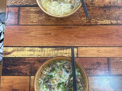 -正宗李家土鸡米线店