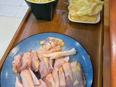 -老何家后安粉·糟粕醋海鲜火锅(三亚湾椰梦长廊店)