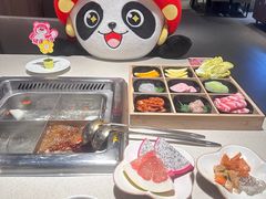 -海底捞火锅鲜切牛肉主题店(长寿路店)