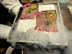 -左庭右院鲜牛肉火锅黑金店(陆家嘴中心店)