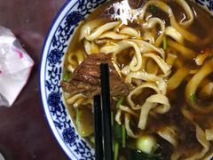 红烧牛肉面-北京清真房记小吃店
