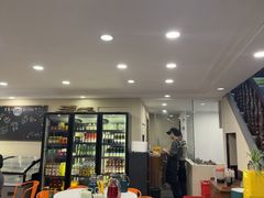 -老鄞江清水龙虾•赵赵家(江北店)