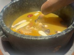 -芸山季·云南山珍菌火锅(人民广场来福士店)