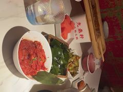 -九鼎轩脆毛肚火锅(三钢里店)