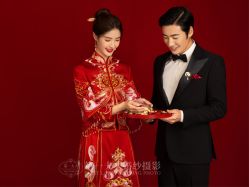 -第一夫人婚纱摄影(南京店)