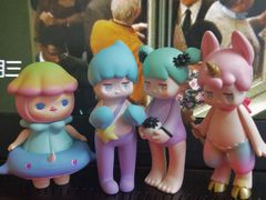-泡泡玛特POPMART(国金街店)
