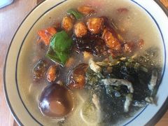 蒜香牛蛙面-阿莉餐厅(枣阳路店)