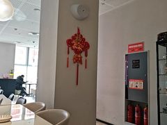 -必胜客(松雷店)