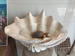 -亮河湾山庄