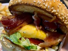 BBQ培根牛肉特堡-The Habit Burger Grill 哈比特汉堡(复兴soho店)