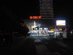 -万达广场(龙湖店)