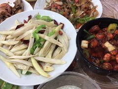 -蓝精灵饺子店