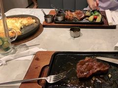-必胜客(尹山湖歌林公园店)