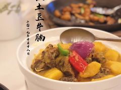 -名苑皇宫酒家(来魅力壁画村店)