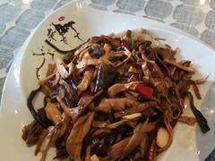 什锦山野菜-小厨子私房菜·云南美食店