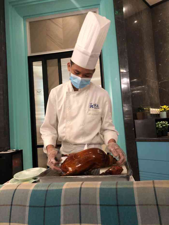 花悦庭·果木烤鸭(天汇igc店"99天汇广场3楼,尽量提前订位「传统
