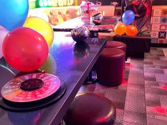 -莹乐迪量贩式KTV(祝桥店)