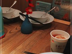 -蜜桃餐厅·伴山(湖滨商业街店)