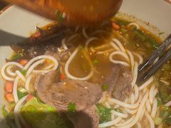 -百春原湖南牛肉粉(百联世纪店)