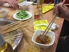 -袁记串串香(泉水轻轨站店)