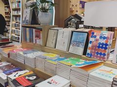 -覔书店(壹方城店)