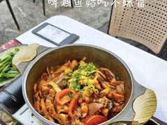 -刘姐啤酒鱼民族演艺餐厅(西街总店)