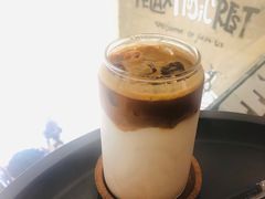 -red donkey coffee