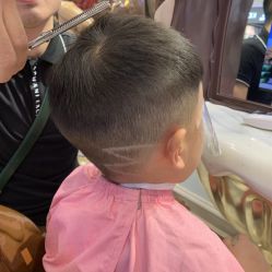 -SoSweet香港专业儿童美发沙龙(IFS国际金融店/春熙路店)