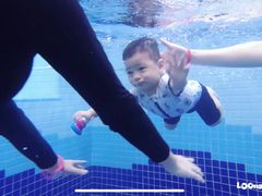 -龙格亲子游泳•水育早教运动中心