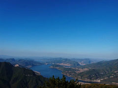-九鼎铁刹山风景区