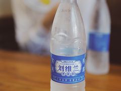 礦泉水-刘维兰老素粉(化龙桥总店)