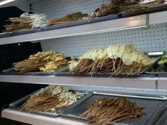 -嘉州叶婆婆钵钵鸡(建设路店)