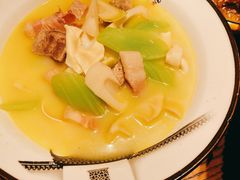 私房腌笃鲜-周家二小姐的菜(西津渡店)