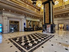 -南洋冠盛酒店(广州天河公园地铁站店)