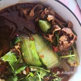 麻椒,干辣椒少许,香菜两根